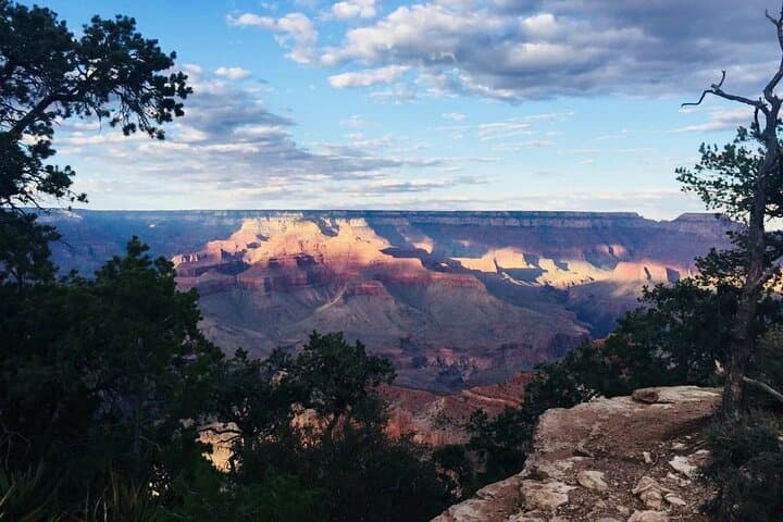 Grand Canyon & Lower Antelope Canyon: 2-Day Luxury SUV SUV Tour from Las Vegas photo 5