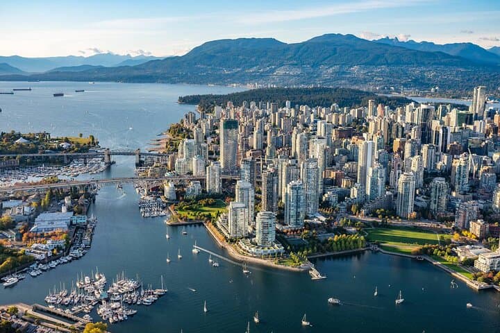 Vancouver Shore Excursion: Granville Island, Stanley Park & City Sights Trolley Tour