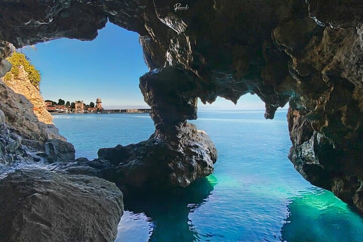 Private Palermo Food and Drink Sailing: Luxury Sicilian Coastal Cruise with Onboard Cesarina photo 2