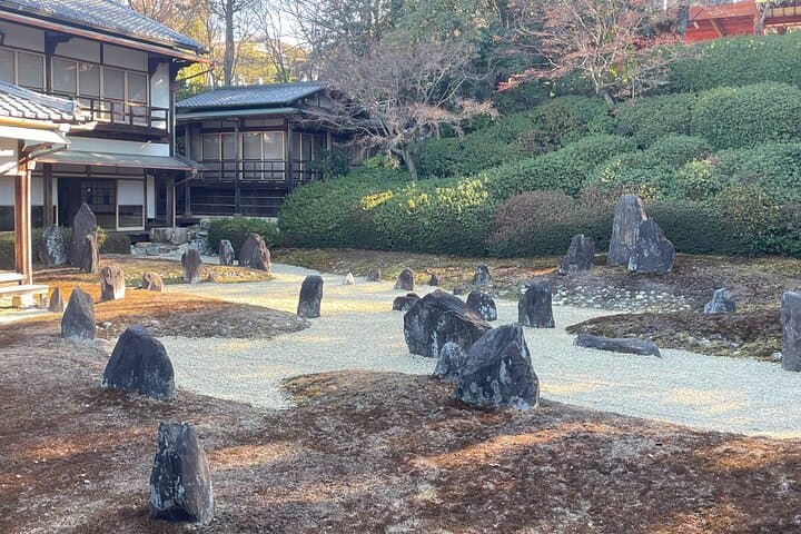 Explore Kyoto's Secret Zen Gardens and Iconic Torii Gates: Guided Walking Tour photo 4