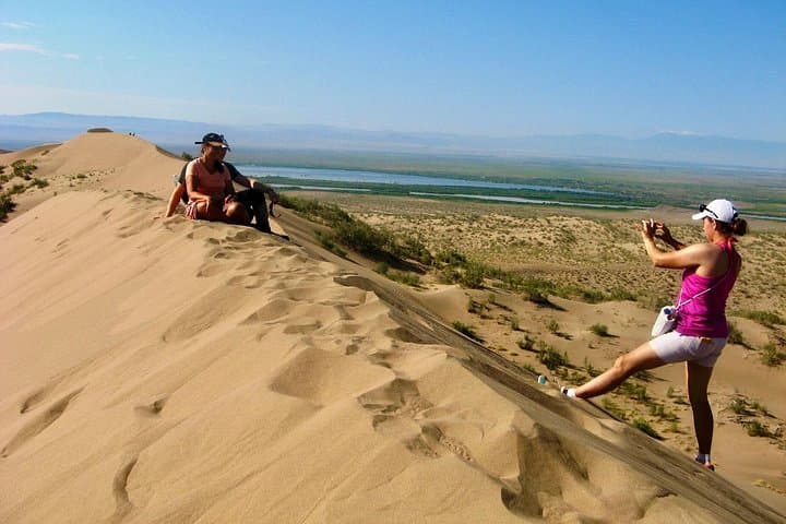 Altyn Emel Desert Escape: 2-Day SUV Tour to Singing Dune and Aktau photo 4