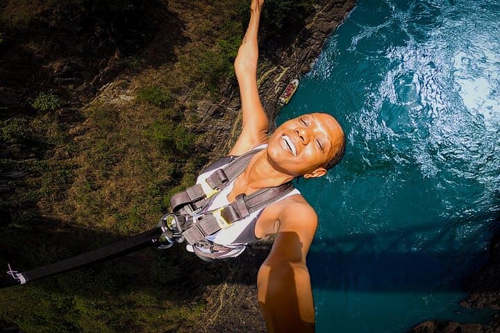Bungee Jumping at Victoria Falls Bridge — 111m Drop Over the Zambezi photo 2
