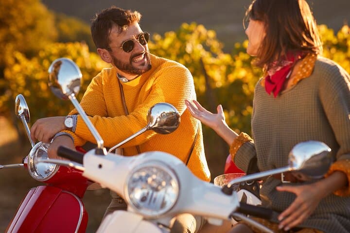 Chianti Vespa Adventure: Ride, Tuscan Lunch & Winery Tasting