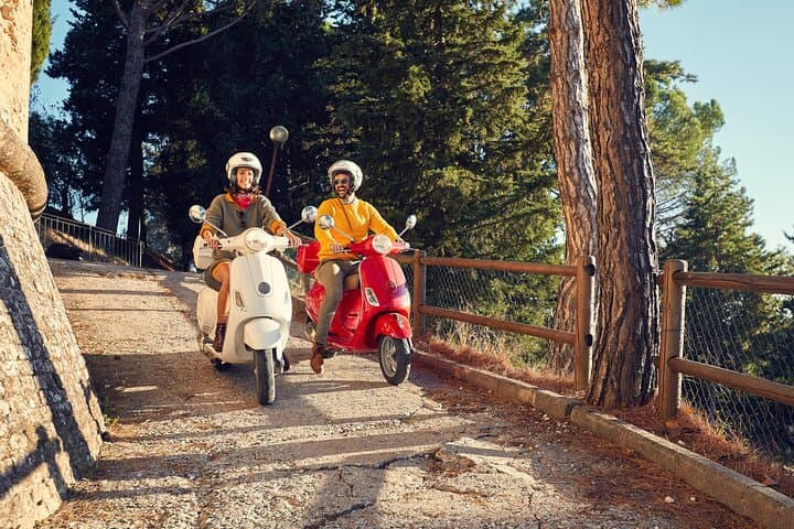 Chianti Vespa Adventure: Ride, Tuscan Lunch & Winery Tasting photo 2