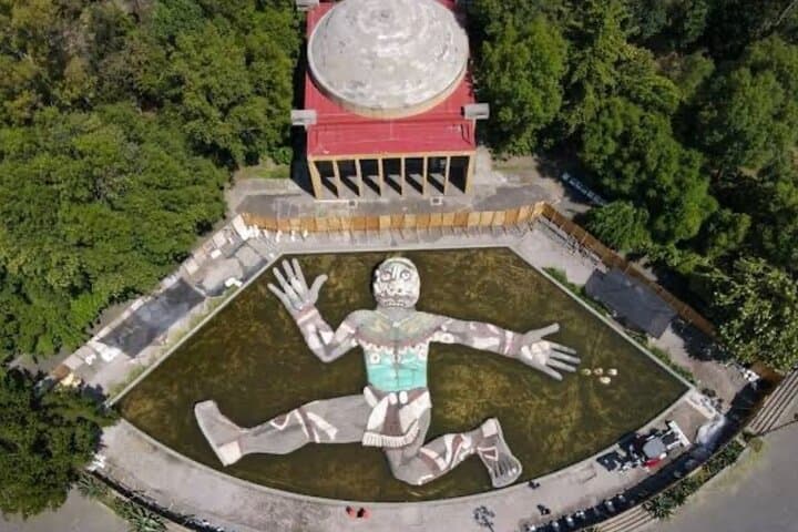 Electric Bicycle Tour in Mexico City — Chapultepec, Los Pinos & Museums
