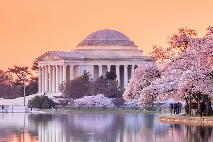 Explore Washington DC in a Day: Iconic Monuments and Potomac River Cruise photo 3