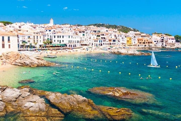 Costa Brava Luxury Boat Tour and Gourmet Lunch from Barcelona photo 4