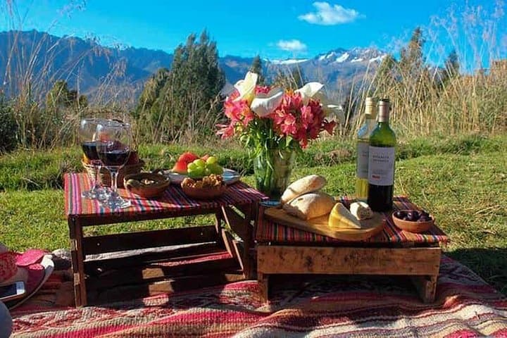 Sunlit Terraces and Living Salt: Private Maras & Moray Picnic Tour from Cusco