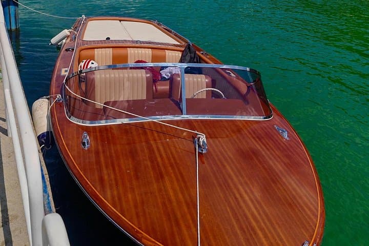 Romantic Wooden Boat Tour on Lake Como — Villas, Waterfalls & Private Cruise photo 4