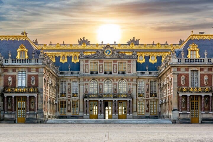 Skip-the-Line Versailles Palace Tour: Private Guided Visit from Paris