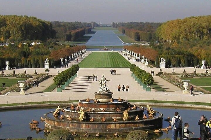 Skip-the-Line Versailles Palace Tour: Private Guided Visit from Paris photo 4