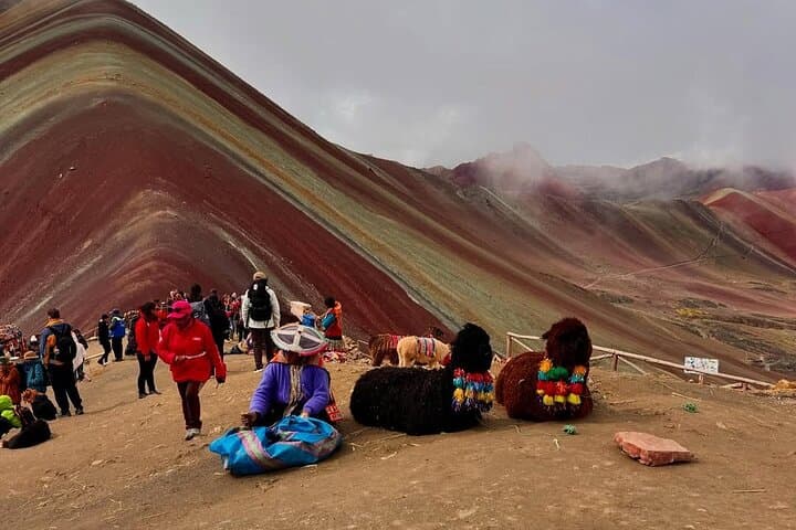 Private Rainbow Mountain Trek (Vinicunca) with Buffet Lunch — Day Trip from Cusco photo 4