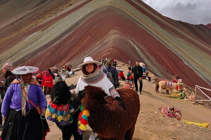 Private Rainbow Mountain Trek (Vinicunca) with Buffet Lunch — Day Trip from Cusco photo 5