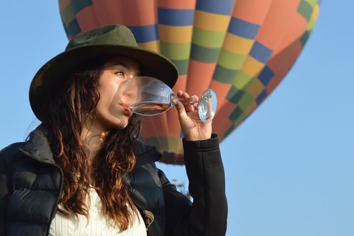 Private Teotihuacan Hot Air Balloon Flight & Cavern Breakfast