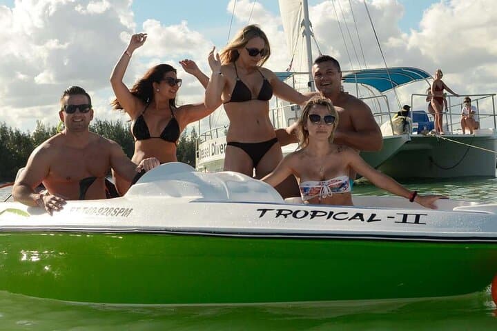 Self-Drive Speed Boat and Snorkeling Adventure — Punta Cana