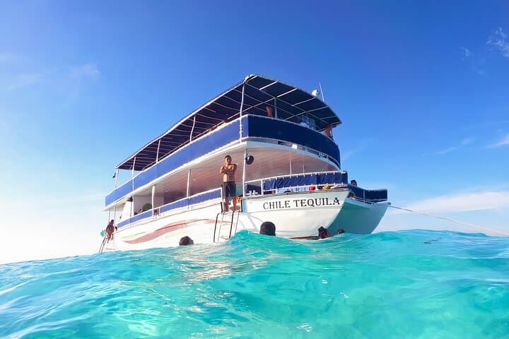 Sail & Snorkel Cozumel: Catamaran Reefs, Open Bar, and El Cielo photo 2
