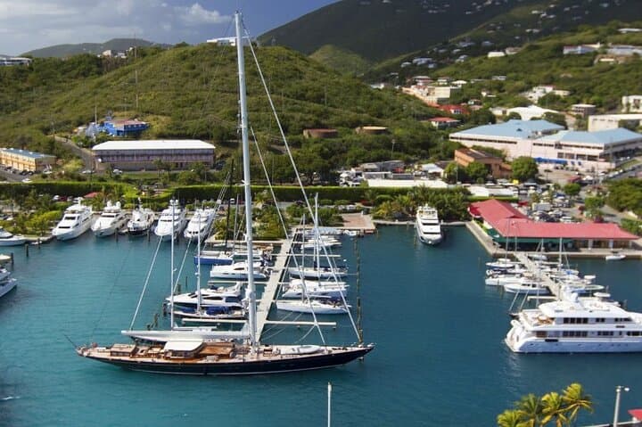 Private Airport Transfer from St. Thomas (STT) to Crown Bay Ferry Terminal