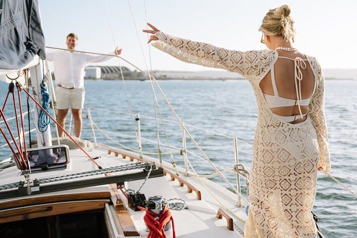 Deluxe Day Sail in San Diego Bay: Harbor Island to Coronado photo 1