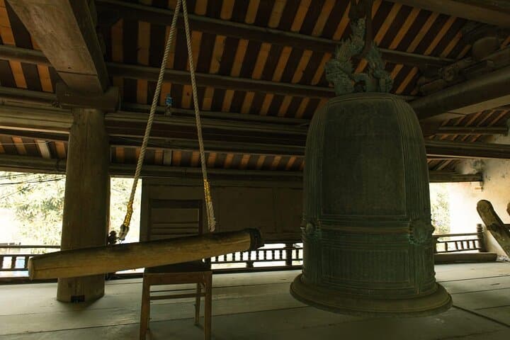 Full-Day Thay Pagoda & Duong Lam Ancient Village Private Tour from Hanoi photo 5