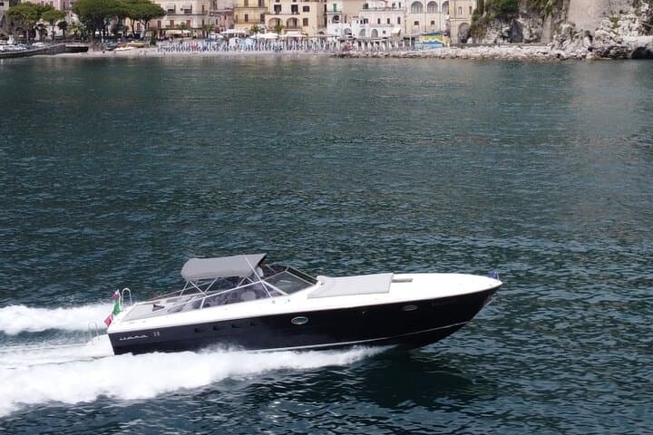 Full-Day Luxury Capri & Amalfi Coast Boat Excursion photo 6