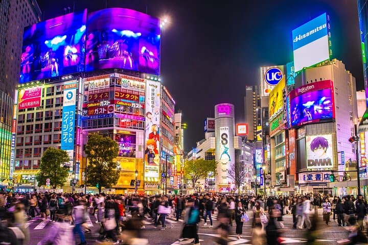 Tokyo Private Custom Day Tour: Explore Asakusa, Shibuya & Shinjuku with a Certified Guide photo 4