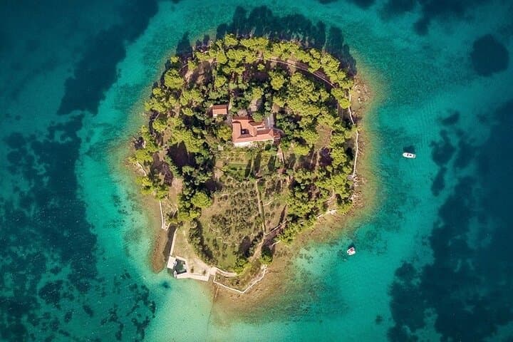 Zadar Speedboat Islands Tour: Ugljan, Preko & Hidden Bays photo 5