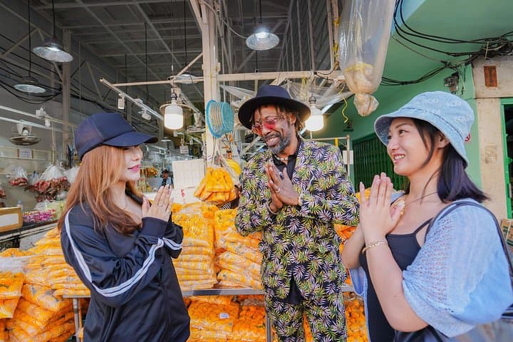 Bangkok Wat Pho, Wat Arun & Flower Market: Historical Walking Tour Guide photo 3