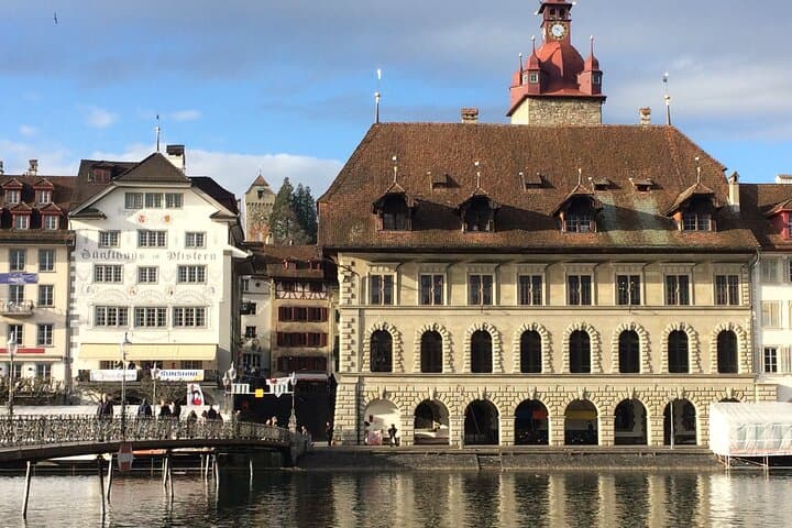 Classic Lucerne Highlights: One-Hour Guided Walk Through Old Town photo 3