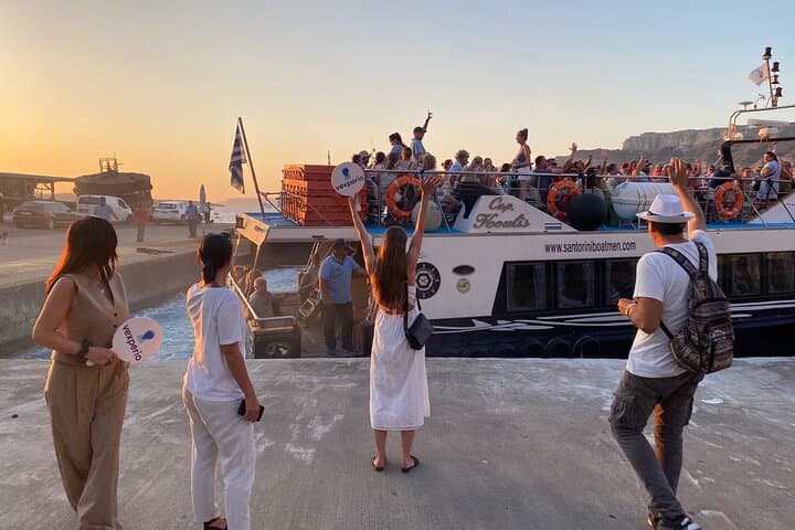 Skip the Cable Car: Santorini Shore Tour with Boat Transfer photo 4