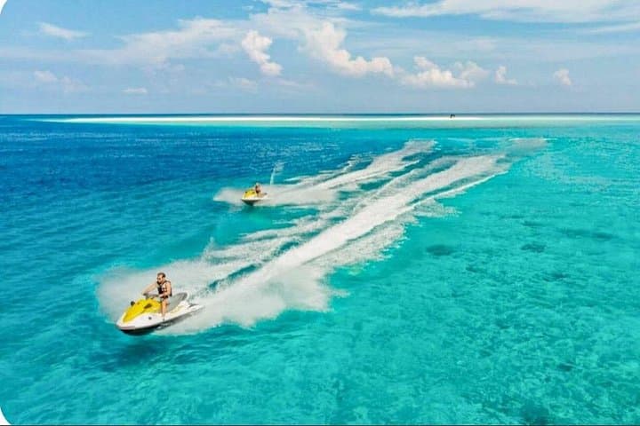 Montego Bay Jet Ski and Parasailing — High-Speed Water Adventures in Jamaica photo 3