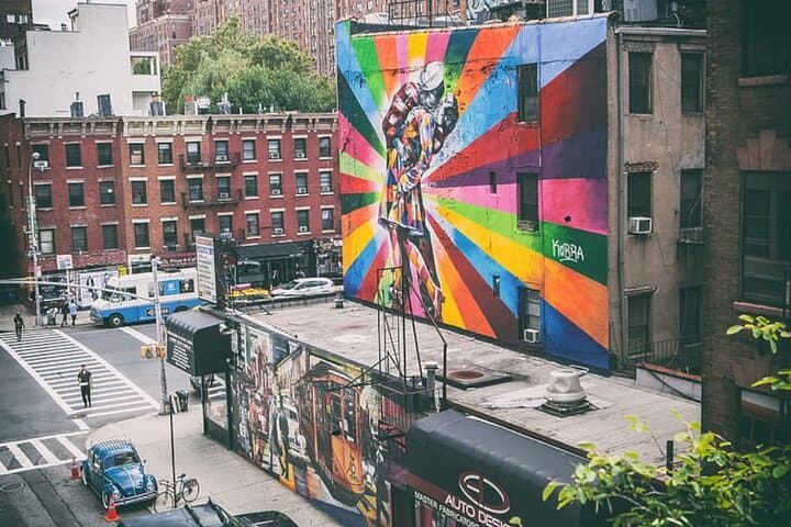 Private New York Hidden Gems Day Tour — Luxury Car, Local Secrets & Iconic Views photo 5