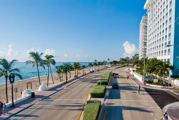 Miami and Fort Lauderdale Private City Tour: Beaches, Art Deco & Little Havana