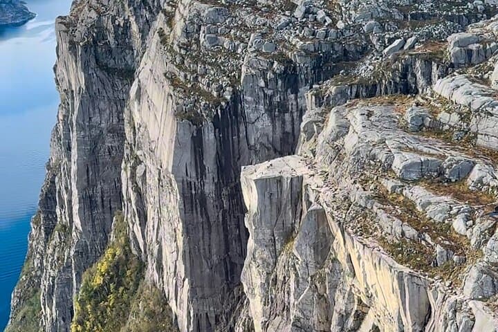 Helicopter Over Lysefjord: Pulpit Rock Aerial Tour from Stavanger