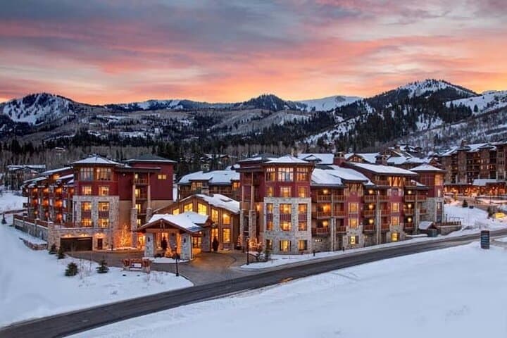 4-Day Beginner Ski & Snowboard Course from Salt Lake City to Park City photo 4