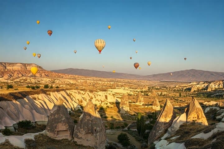 Sunrise Hot Air Balloon Flight Over Cappadocia: Premium Göreme Experience photo 6
