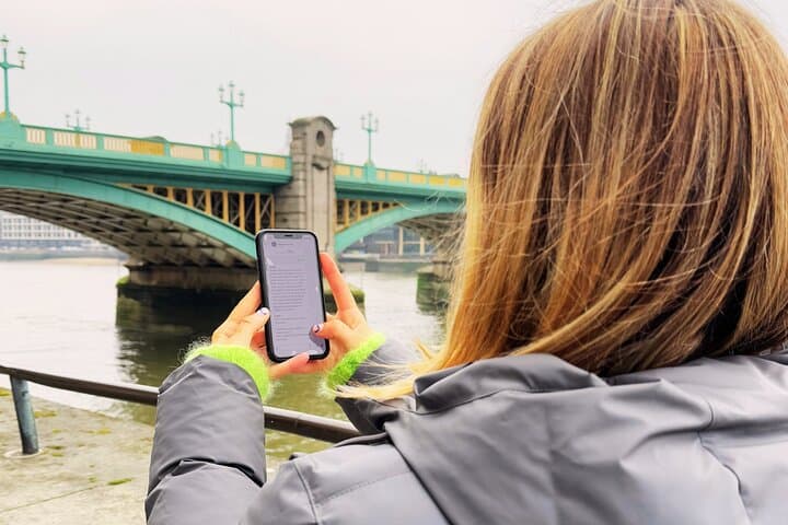 Shadows of the Crown: London Food Treasure Hunt Around London Bridge photo 2
