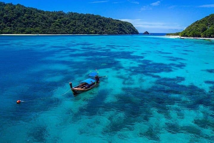 Early-Bird Phi Phi & Four Islands Speedboat: Beat the Crowds for Maya Bay and Snorkeling photo 6