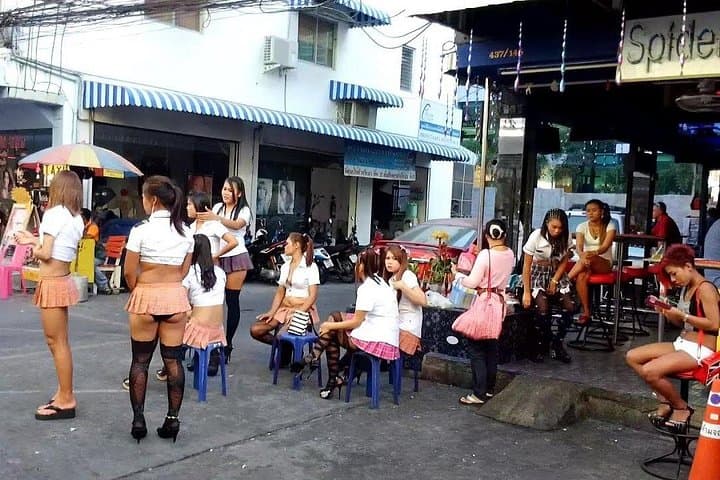 Offbeat Pattaya: Local-Guided Hidden Gems, Street Food & Coastal Sights photo 4