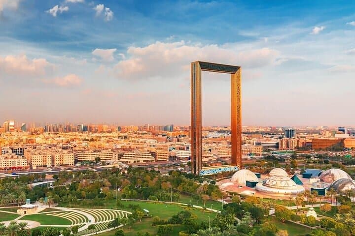 Half-Day Dubai City Tour with Green Planet Tickets for Couples photo 4