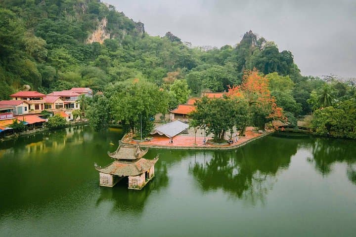 Mystical Hanoi: Thay Pagoda & Duong Lam Village Private Tour photo 2
