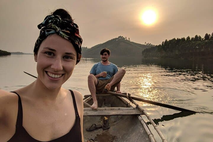 Thac Ba Lake and Duong Lam Village: 2-Day Cultural Homestay & Boat Cruise from Hanoi