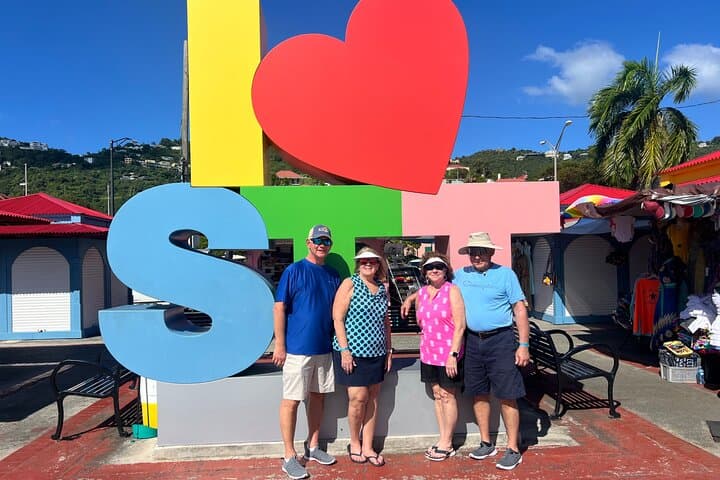 St. Thomas Scenic Island Tour: Magen's Bay, Mountain Top & Historic Charlotte Amalie photo 2