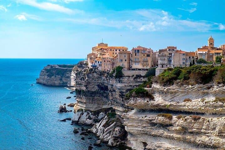 Bonifacio Walking Tour: King of Aragon Staircase, Bastion & Cliffside History photo 1