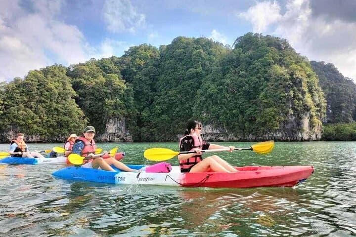 Paddling Ao Thalane: Mangrove Sea Kayaking Adventure in Krabi photo 5
