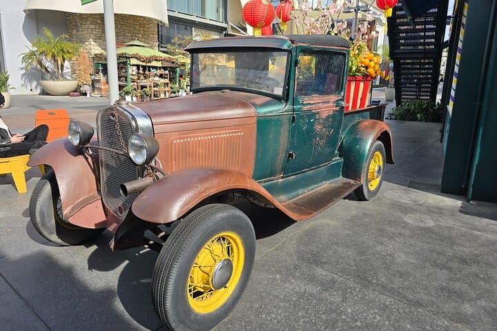 Hollywood Day Tour from Orange County: Walk of Fame, Beverly Hills & The Grove photo 4
