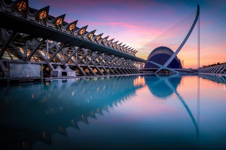 Valencia Private Full-Day City Tour: Arts, Old Town & Turia Gardens photo 2