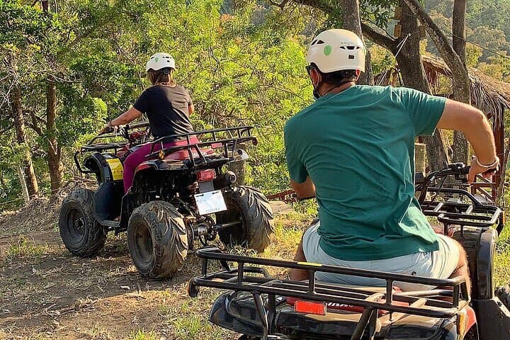 Roatan ATV Jungle Adventure and West Bay Beach Day-Pass photo 6
