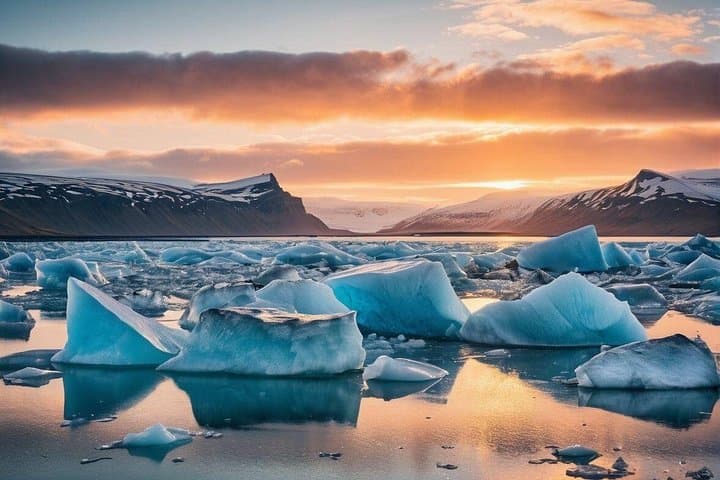 Glacier Lagoon, Diamond Beach & Vestrahorn: Day Tour from Djúpivogur photo 1