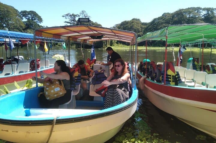 Three Volcanoes in One Day from Granada: Mombacho, Apoyo Lagoon & Masaya Volcano photo 2