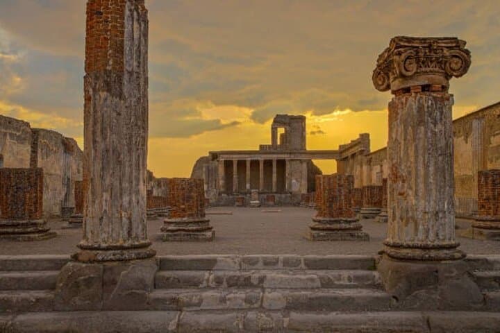 Pompeii Excavations and Vesuvius Vineyard Wine Tasting Private Tour photo 4